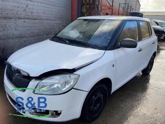 Skoda Fabia Fabia II (5J), Hatchback 5-drs, 2006 / 2014 1.2i picture 2
