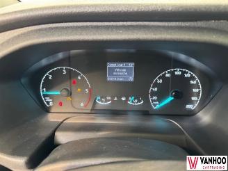 Ford Transit  picture 19
