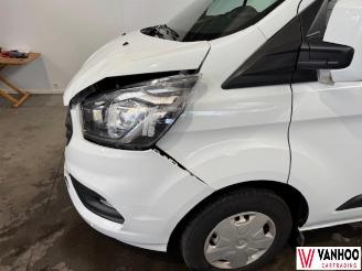 Ford Transit  picture 2
