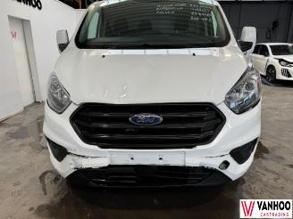 Ford Transit  picture 3