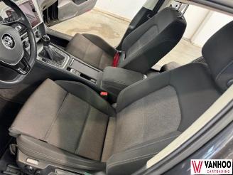 Volkswagen Passat  picture 14