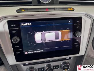 Volkswagen Passat  picture 19