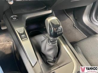 Peugeot 308  picture 21