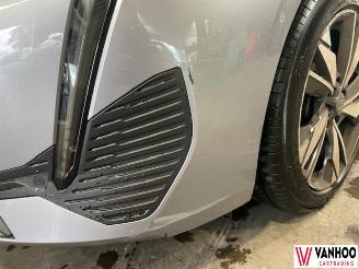 Peugeot 308  picture 2