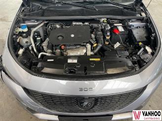 Peugeot 308  picture 9
