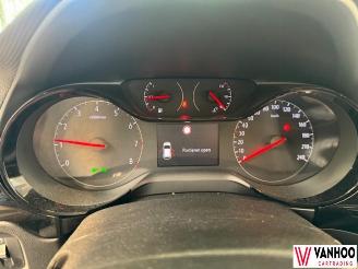 Opel Corsa  picture 18
