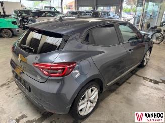 Renault Clio  picture 5