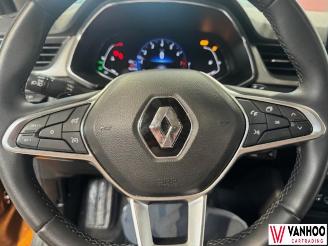 Renault Captur  picture 21
