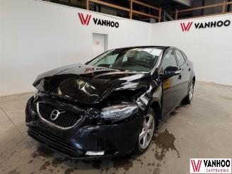 Coche siniestrado Volvo V-40  2018/1