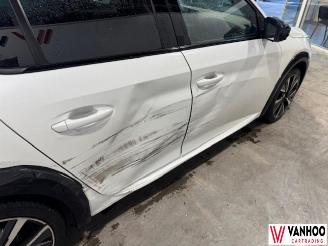 Peugeot 208 208 picture 8