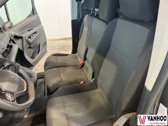 Peugeot Partner  picture 16