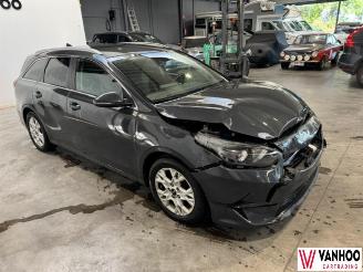 Kia Ceed  picture 4