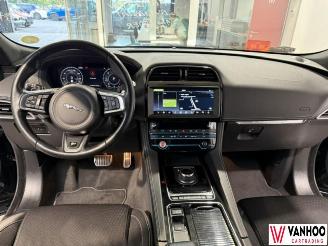 Jaguar F-Pace  picture 14
