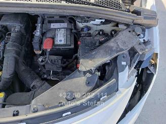Peugeot Partner PREMIUM picture 19