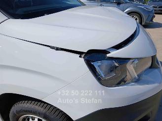 Peugeot Partner PREMIUM picture 16