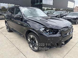 Démontage voiture BMW iX3 M SPORT 2024/4