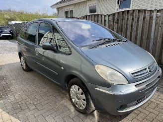 Auto incidentate Citroën Xsara-picasso 1,6 HDI-110,PS CLIMATRONIK 2005/3
