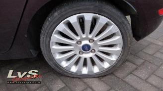 Ford Fiesta  picture 10