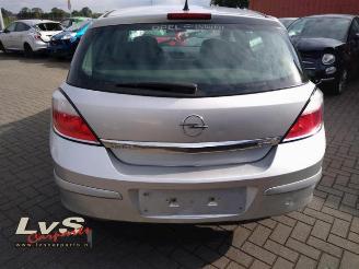 Opel Astra  picture 12
