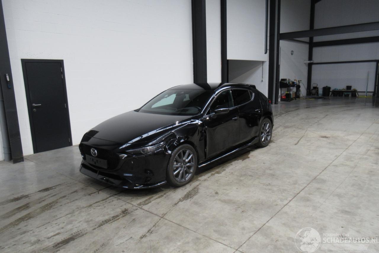Mazda 3 SKYACTIVE