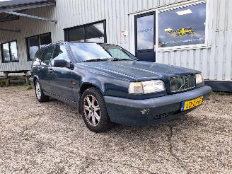 Démontage voiture Volvo 850 2.5 I AUTOMATIC. 1995/2