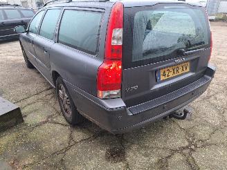 Volvo V-70 2.4D Edition picture 5