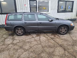 Volvo V-70 2.4D Edition picture 8