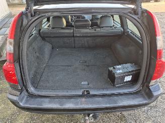 Volvo V-70 2.4 D5 Geartronic picture 16