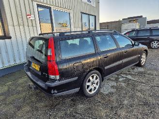 Volvo V-70 2.4 D5 Geartronic picture 6