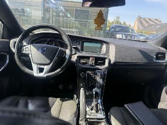 Volvo V-40 2.0 D2 R DESIGN NAP picture 19