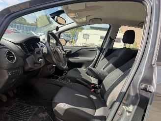 Fiat Punto Evo 0.9 TwinAir Street picture 11