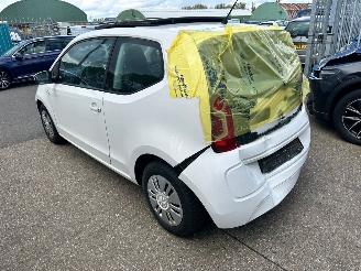 Volkswagen Up! 1.0 PANO picture 5