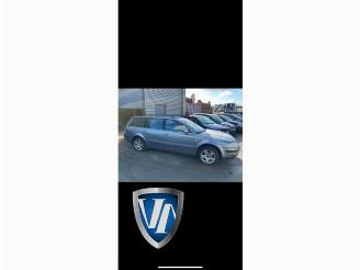 Volkswagen Passat  picture 4