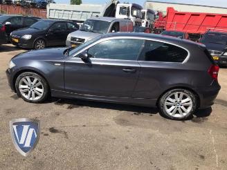 BMW 1-serie 1 serie (E81), Hatchback 3-drs, 2006 / 2012 123d 16V . picture 4