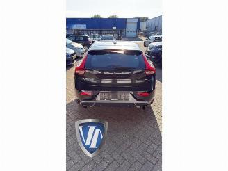 Volvo V-40 V40 (MV), Hatchback 5-drs, 2012 / 2019 2.0 D4 16V picture 4
