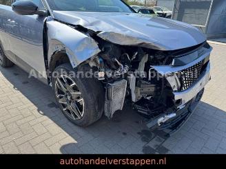 Peugeot 3008 Hybrid 136 GT Automatik picture 9