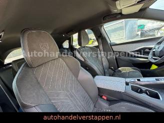 Peugeot 3008 Hybrid 136 GT Automatik picture 17