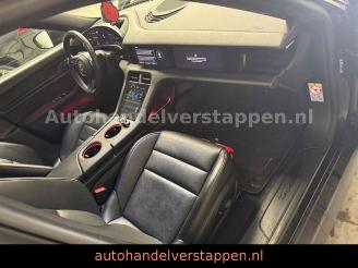 Porsche Taycan Sport Turismo 3×Display Airsu Panorama picture 16